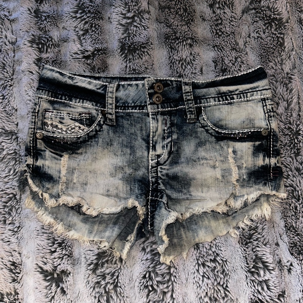 Hydraulic Bailey Distressed low rise Jean Shorts